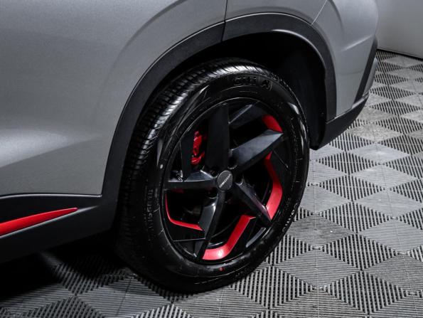 Omoda C5 I с пробегом 2023 года, цена 1 875 000 рублей, 28687 км, внедорожник, Автокод Объявления