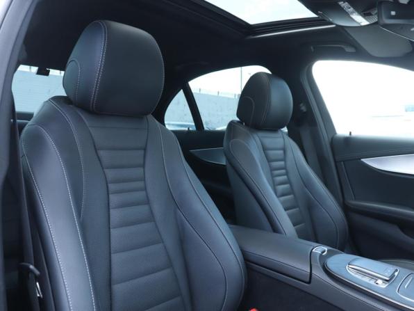 Mercedes-Benz E-Класс V (W213 S213 C238) Рестайлинг с пробегом 2021 года, цена 5 300 000 рублей, 50537 км, седан, Автокод Объявления