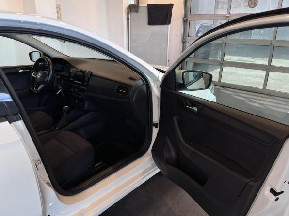 Volkswagen Polo VI с пробегом 2021 года, цена 1 525 000 рублей, 149527 км, лифтбек, Автокод Объявления