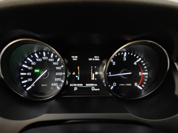 Land Rover Range Rover Evoque I Рестайлинг с пробегом 2015 года, цена 1 698 000 рублей, 260600 км, внедорожник, Автокод Объявления