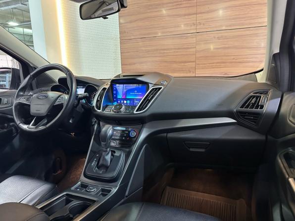 Ford Kuga II Рестайлинг с пробегом 2017 года, цена 1 590 000 рублей, 117268 км, внедорожник, Автокод Объявления