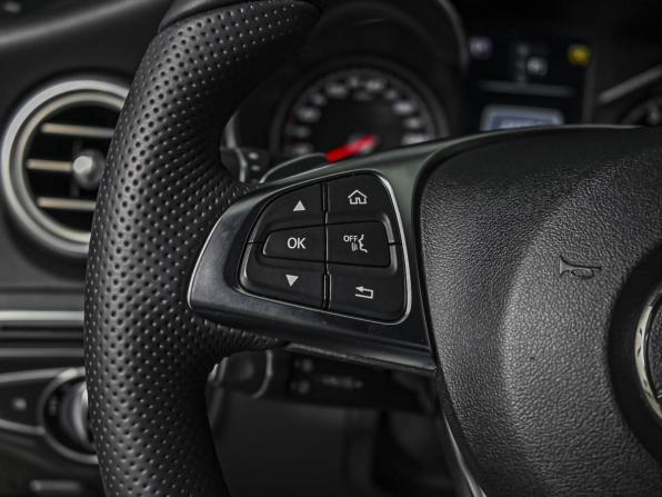 Mercedes-Benz C-Класс IV (W205) с пробегом 2016 года, цена 2 620 000 рублей, 93272 км, седан, Автокод Объявления