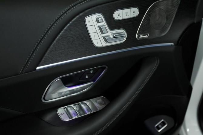 Новый Mercedes-Benz GLE II (V167) Рестайлинг 2 2026 года, цена 15 215 000 рублей, внедорожник, Автокод Объявления