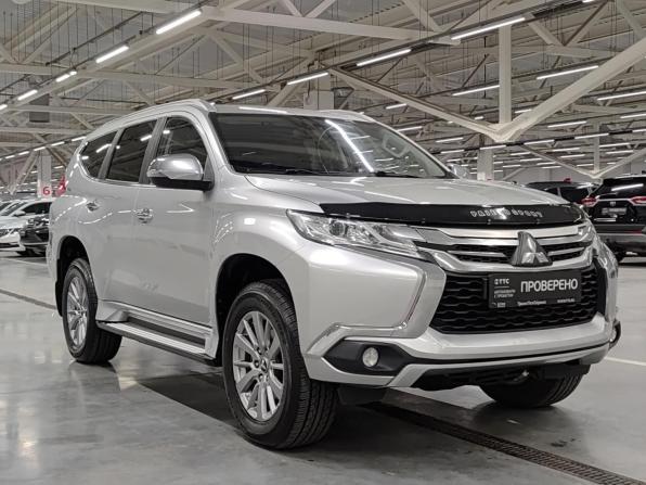 Mitsubishi Pajero Sport III с пробегом 2017 года, цена 2 550 000 рублей, 245266 км, внедорожник, Автокод Объявления