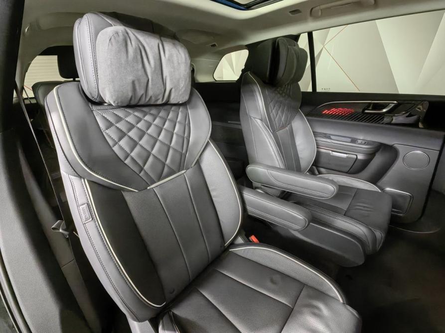 Hongqi E-HS9 Москва  - изображение 15