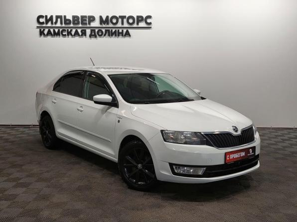 Skoda Rapid I с пробегом 2016 года, цена 1 240 000 рублей, 88000 км, лифтбек, Автокод Объявления