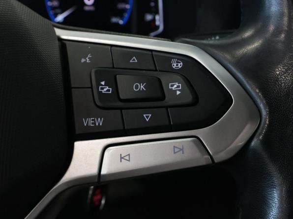 Volkswagen Polo VI с пробегом 2020 года, цена 1 368 100 рублей, 174925 км, лифтбек, Автокод Объявления