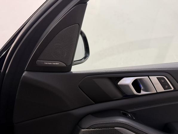 BMW X5 IV (G05/G18) с пробегом 2022 года, цена 8 399 800 рублей, 73000 км, внедорожник, Автокод Объявления