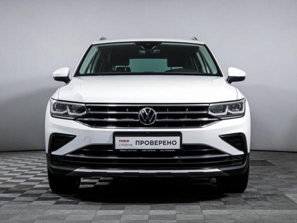 Volkswagen Tiguan II Рестайлинг с пробегом 2021 года, цена 3 399 000 рублей, 58731 км, внедорожник, Автокод Объявления