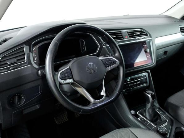 Volkswagen Tiguan II Рестайлинг с пробегом 2021 года, цена 3 098 000 рублей, 90483 км, внедорожник, Автокод Объявления
