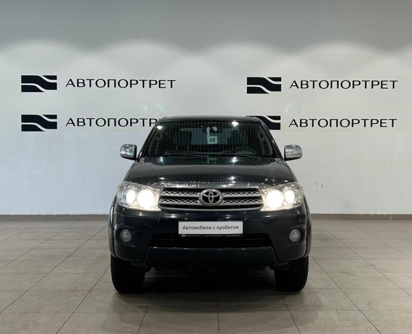Toyota Fortuner I Рестайлинг Санкт-Петербург  - изображение 10
