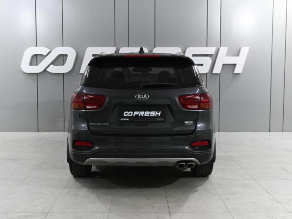 Kia Sorento III Prime Рестайлинг с пробегом 2018 года, цена 3 129 000 рублей, 128384 км, внедорожник, Автокод Объявления