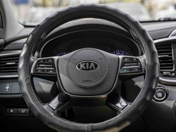 Kia Sorento III Prime Рестайлинг с пробегом 2019 года, цена 2 680 000 рублей, 117409 км, внедорожник, Автокод Объявления