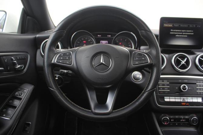 Mercedes-Benz CLA I (C117 X117) Рестайлинг с пробегом 2017 года, цена 2 145 000 рублей, 108792 км, седан, Автокод Объявления