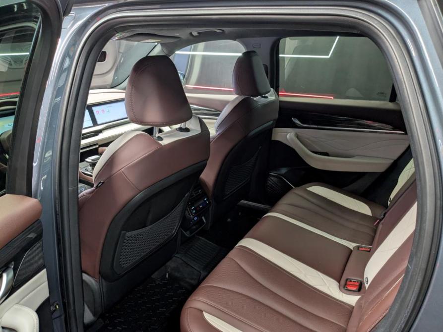 Geely Monjaro I Москва  - изображение 5