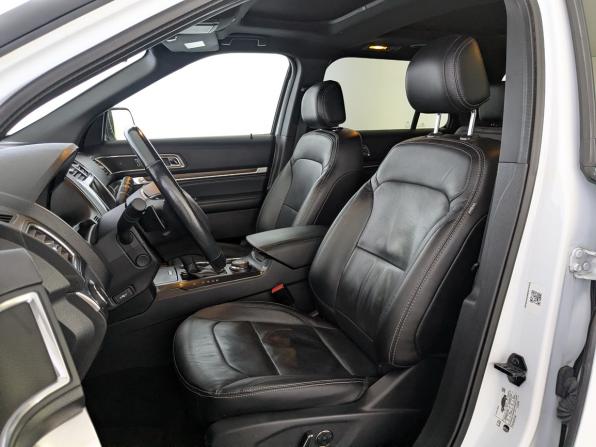Ford Explorer V Рестайлинг с пробегом 2017 года, цена 2 655 000 рублей, 166477 км, внедорожник, Автокод Объявления