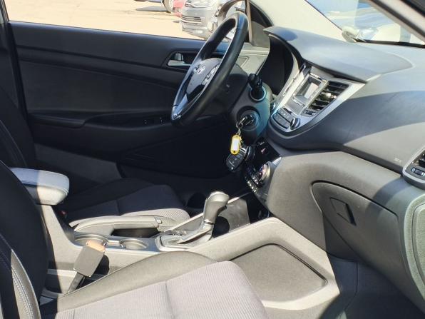 Hyundai Tucson III с пробегом 2015 года, цена 1 370 000 рублей, 269392 км, внедорожник, Автокод Объявления