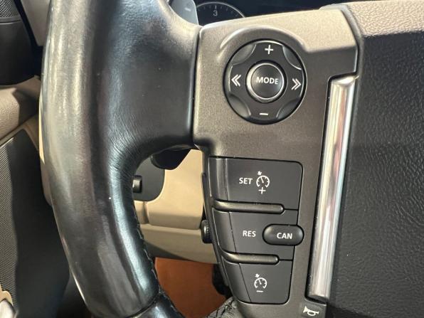 Land Rover Discovery IV Рестайлинг с пробегом 2014 года, цена 2 565 000 рублей, 194670 км, внедорожник, Автокод Объявления