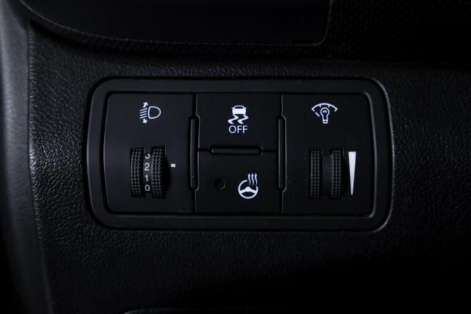 Hyundai Solaris I Рестайлинг с пробегом 2015 года, цена 910 000 рублей, 240461 км, седан, Автокод Объявления