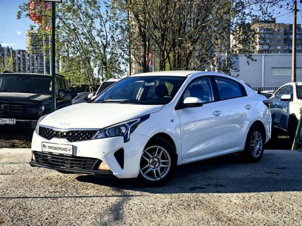 Kia Rio IV Рестайлинг с пробегом 2021 года, цена 1 179 000 рублей, 92686 км, седан, Автокод Объявления