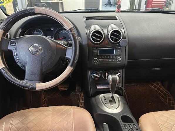 Nissan Qashqai I Рестайлинг с пробегом 2011 года, цена 915 000 рублей, 179000 км, внедорожник, Автокод Объявления
