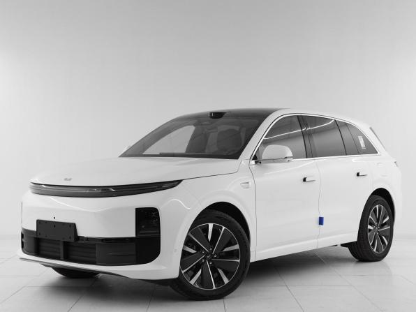 Li Auto (Lixiang) L6 с пробегом 2025 года, цена 6 679 000 рублей, 6 км, внедорожник, Автокод Объявления