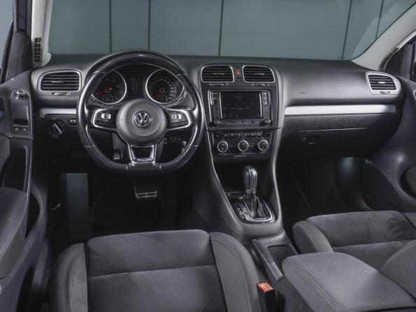 Volkswagen Golf VI с пробегом 2011 года, цена 1 330 000 рублей, 213687 км, хэтчбек, Автокод Объявления