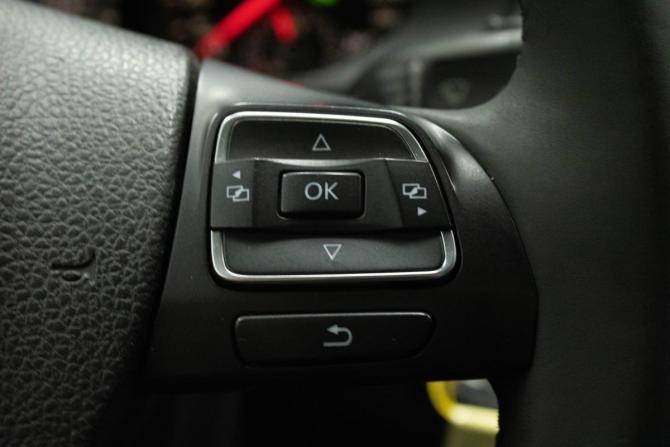Volkswagen Passat B7 с пробегом 2011 года, цена 1 199 000 рублей, 172354 км, седан, Автокод Объявления