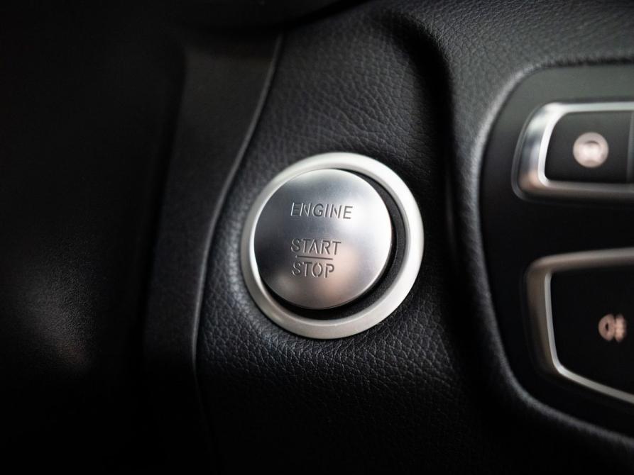 Mercedes-Benz C-Класс IV (W205) Иркутск  - изображение 17