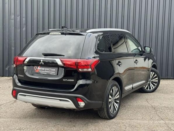 Mitsubishi Outlander III Рестайлинг 3 с пробегом 2019 года, цена 1 815 000 рублей, 160000 км, внедорожник, Автокод Объявления
