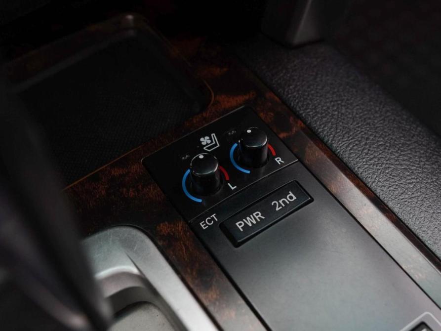 Toyota Land Cruiser 200 Series Рестайлинг 1 Волгоград  - изображение 21