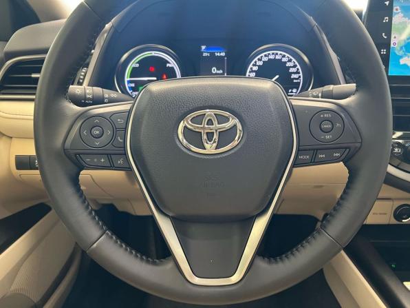 Toyota Camry VIII (XV70) Рестайлинг с пробегом 2022 года, цена 2 835 000 рублей, 27071 км, седан, Автокод Объявления