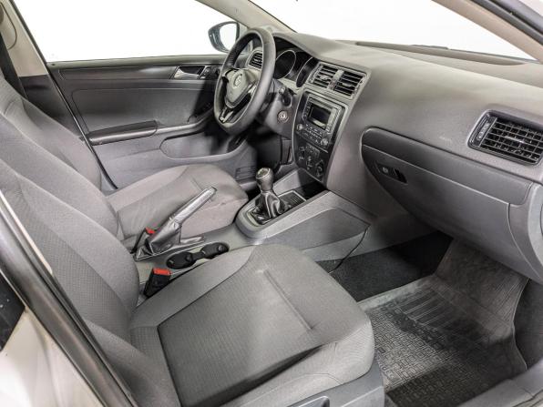 Volkswagen Jetta VI Рестайлинг с пробегом 2016 года, цена 904 900 рублей, 79000 км, седан, Автокод Объявления