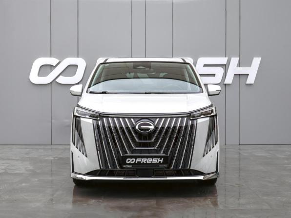 GAC M8 с пробегом 2024 года, цена 4 690 000 рублей, 891 км, минивэн, Автокод Объявления