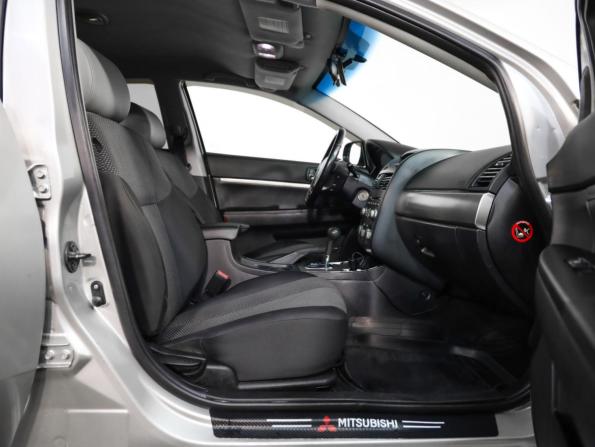 Mitsubishi Galant IX Рестайлинг 2 с пробегом 2008 года, цена 799 000 рублей, 296250 км, седан, Автокод Объявления