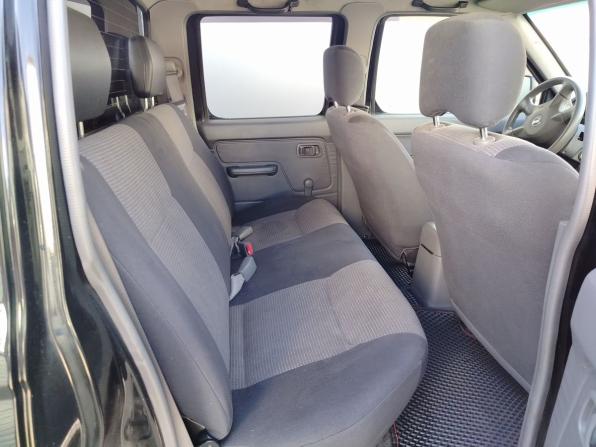 Nissan NP300 с пробегом 2012 года, цена 1 100 000 рублей, 205939 км, offers.body_type.unknown, Автокод Объявления