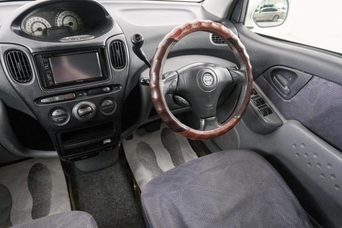 Toyota FunCargo с пробегом 2001 года, цена 429 000 рублей, 420000 км, компактвэн, Автокод Объявления