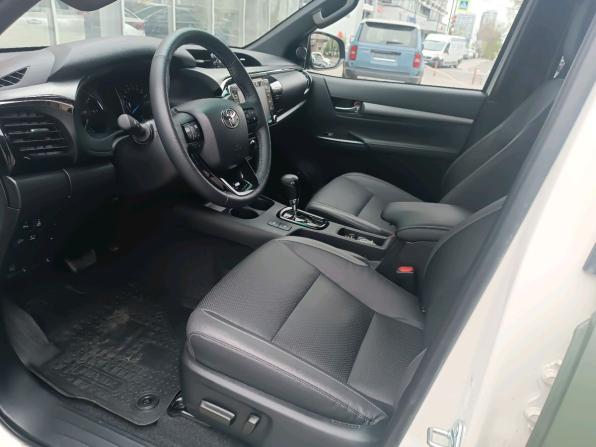 Toyota Hilux VIII Рестайлинг 2 с пробегом 2021 года, цена 6 100 000 рублей, 9730 км, offers.body_type.unknown, Автокод Объявления