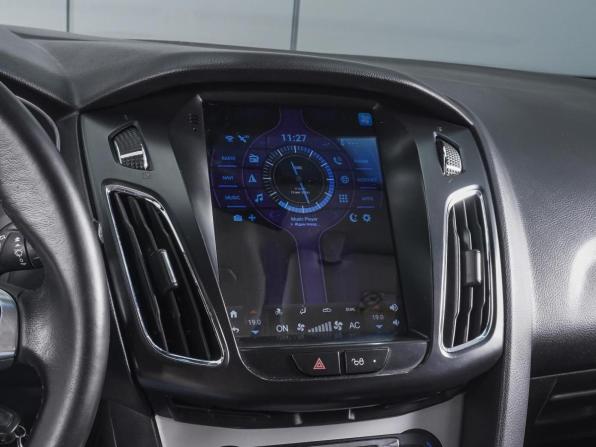 Ford Focus III с пробегом 2013 года, цена 850 000 рублей, 231953 км, хэтчбек, Автокод Объявления