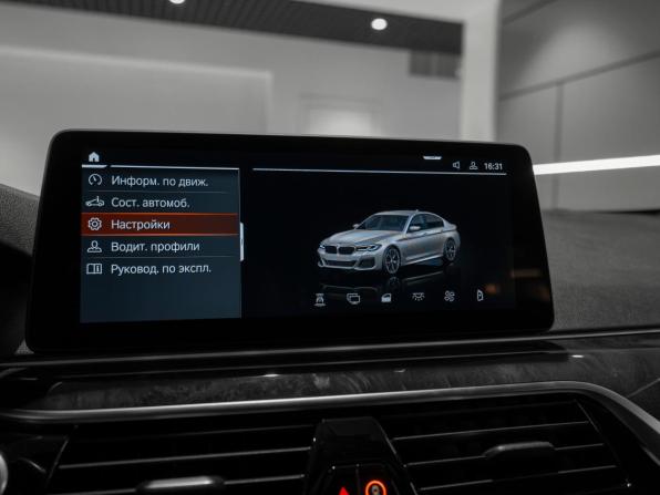 BMW 5 серии VII (G30/G31/G38) Рестайлинг с пробегом 2021 года, цена 4 500 000 рублей, 99701 км, седан, Автокод Объявления