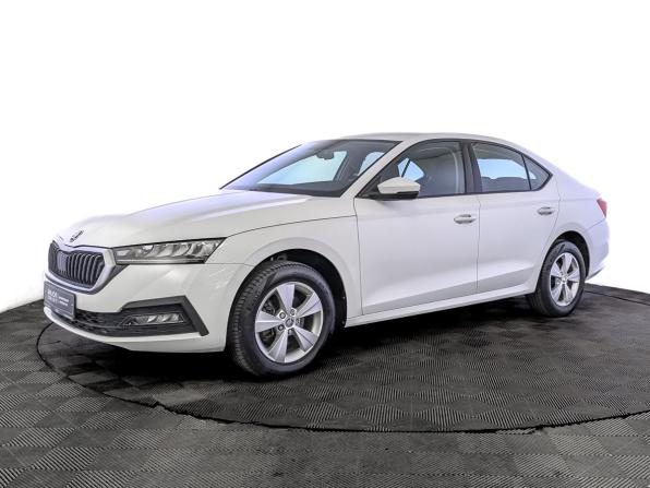 Skoda Octavia IV (A8) с пробегом 2022 года, цена 2 680 000 рублей, 34856 км, лифтбек, Автокод Объявления