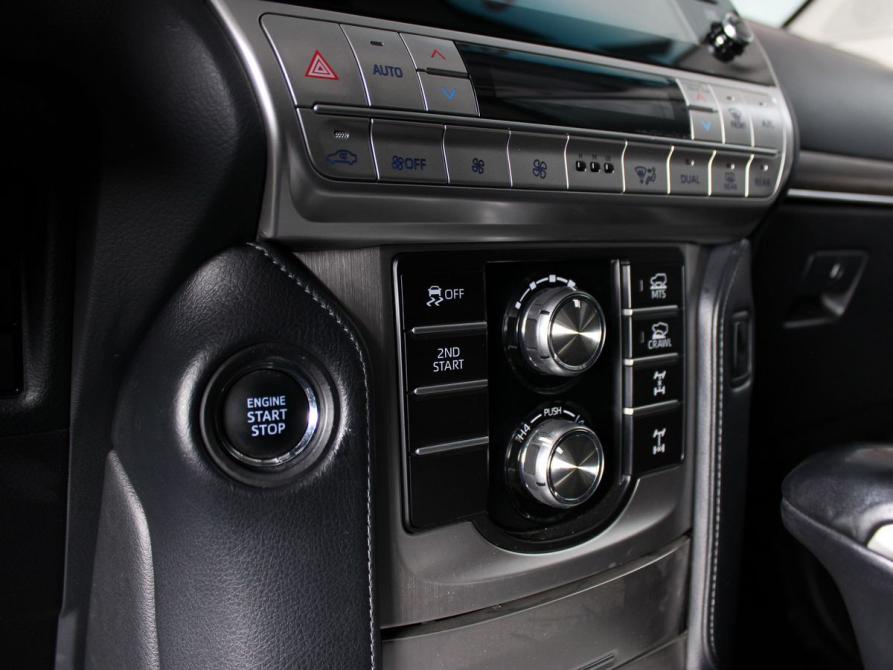 Toyota Land Cruiser Prado 150 Series Рестайлинг 3 Минеральные Воды  - изображение 22