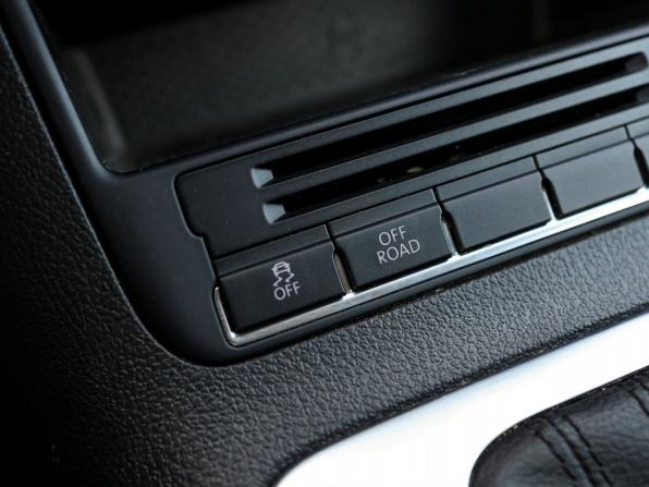 Volkswagen Tiguan I Рестайлинг с пробегом 2012 года, цена 1 599 000 рублей, 155260 км, внедорожник, Автокод Объявления