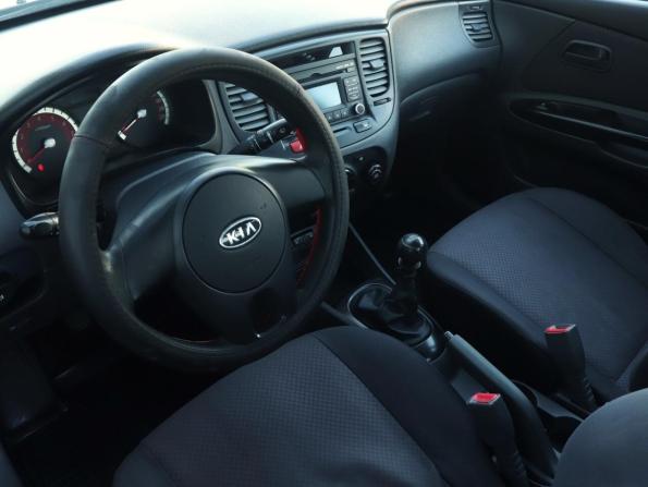 Kia Rio II Рестайлинг с пробегом 2010 года, цена 376 000 рублей, 316443 км, седан, Автокод Объявления