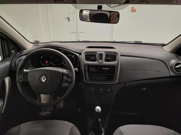 Renault Sandero II с пробегом 2016 года, цена 966 000 рублей, 67593 км, хэтчбек, Автокод Объявления