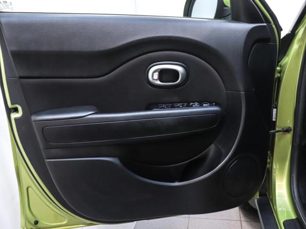 Kia Soul II с пробегом 2015 года, цена 1 250 000 рублей, 94317 км, хэтчбек, Автокод Объявления