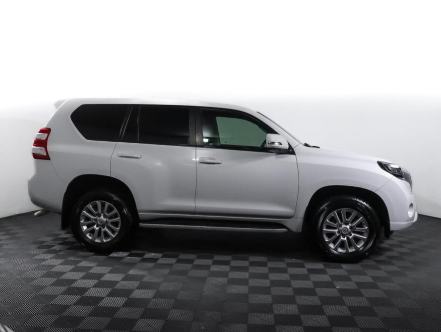 Toyota Land Cruiser Prado 150 Series Рестайлинг 1 Москва  - изображение 4