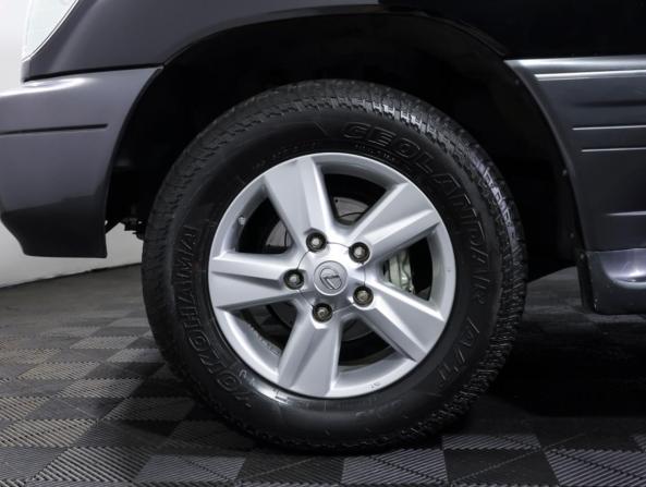 Lexus LX II Рестайлинг с пробегом 2006 года, цена 2 700 000 рублей, 213455 км, внедорожник, Автокод Объявления