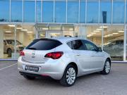 Opel Astra J Ульяновск  - изображение 30