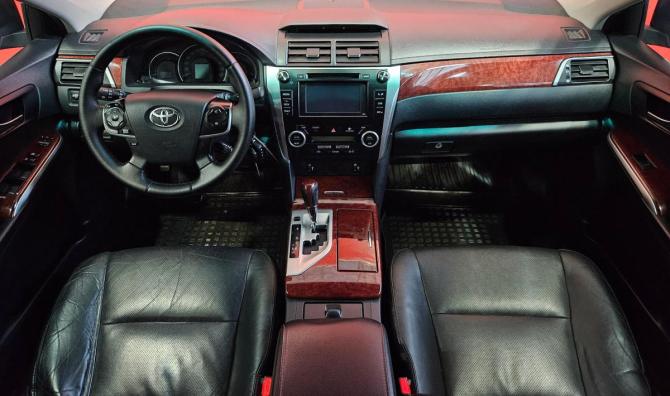 Toyota Camry VII (XV50) с пробегом 2013 года, цена 1 550 000 рублей, 253866 км, седан, Автокод Объявления